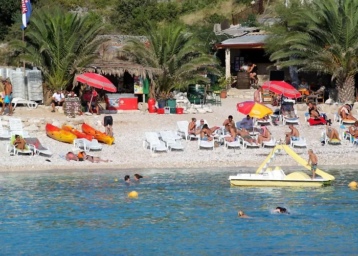 Gostinjska kuća Double Hvar 8785a